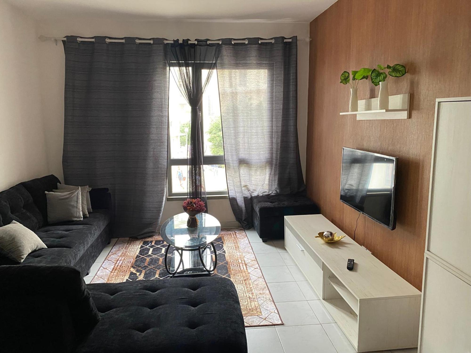 Apartamento T2 Equipado E Aconchegante. برايا المظهر الخارجي الصورة