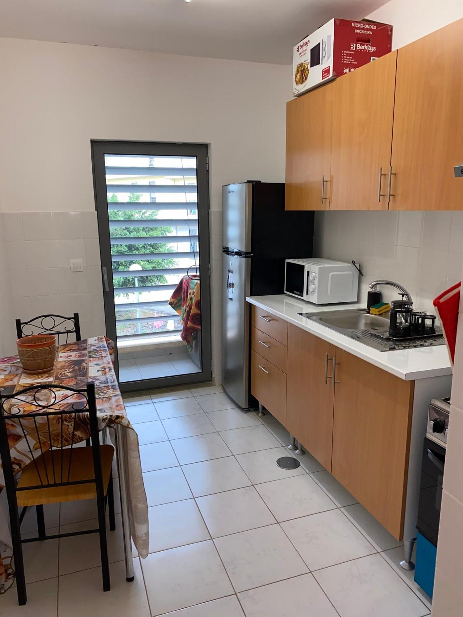Apartamento T2 Equipado E Aconchegante. برايا المظهر الخارجي الصورة