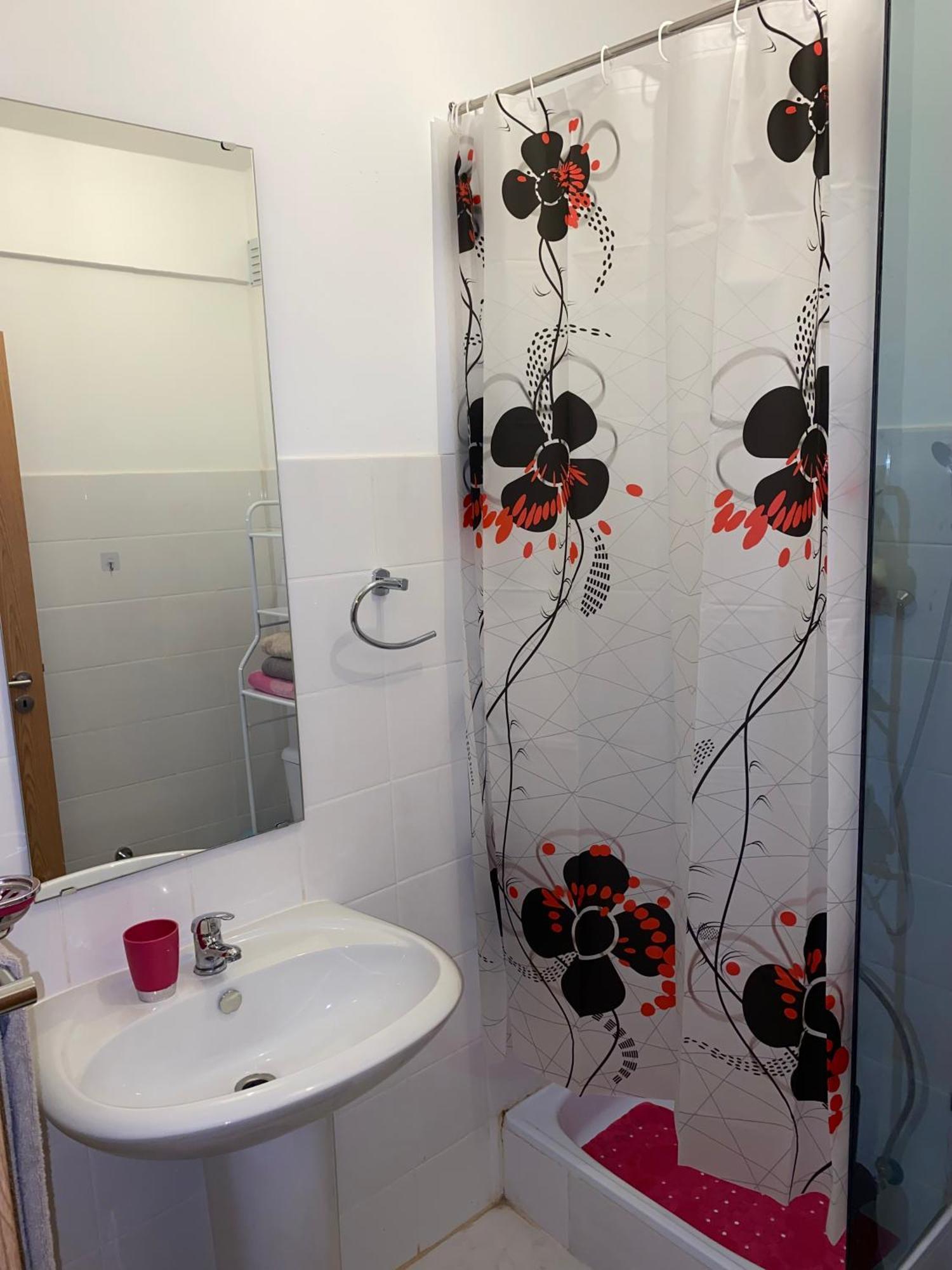 Apartamento T2 Equipado E Aconchegante. برايا المظهر الخارجي الصورة